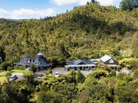 Haus zum Kauf 1.600.000 € 5 Zimmer 200 m² 60.000 m² Grundstück Whitianga 3591