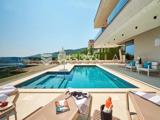 Einfamilienhaus zur Miete - Erstbezug 6.000 € 4 Zimmer 360 m² Marina Marina 21222