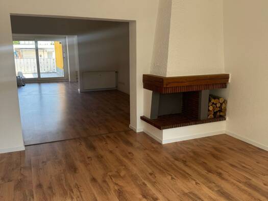Wohnung zur Miete 1.210 € 4,5 Zimmer 115 m² Geschoss 1/2 frei ab sofort Heisingen Essen 45259