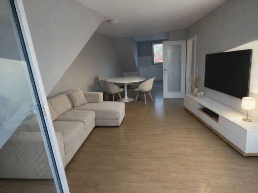 Wohnung zur Miete 910 € 2 Zimmer 56 m² Geschoss 4/4 frei ab sofort Bickendorf Köln 50827