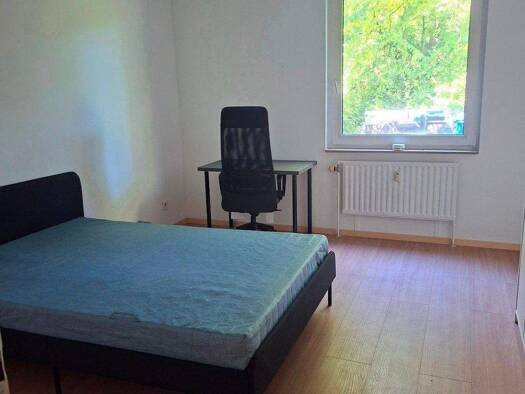 WG-Zimmer zur Miete 520 € 16 m² 2. Geschoss Eller Düsseldorf 40231