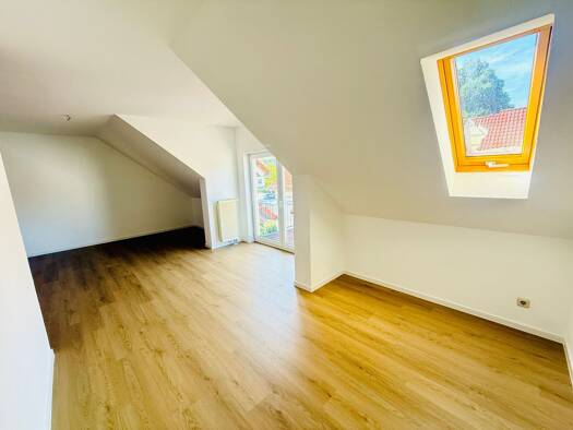 Wohnung zur Miete 700 € 2 Zimmer 65 m² Geschoss 3/4 frei ab sofort Braunfels 35619