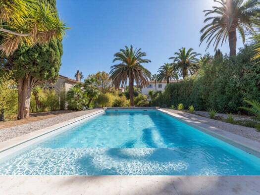 Einfamilienhaus zum Kauf 2.195.000 € 195 m² 986 m² Grundstück Centre Ville SANARY SUR MER 83110