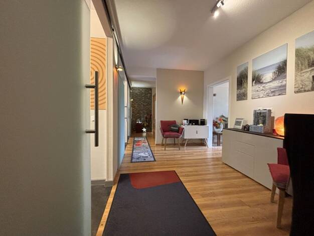 Büro zum Kauf 199.000 € 6 Zimmer Heilsbronn 91560