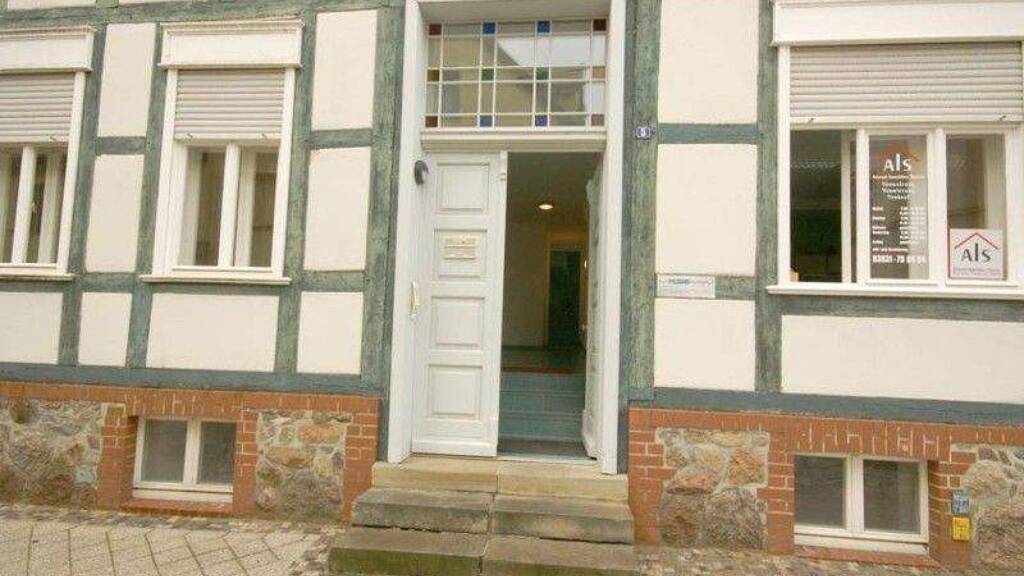 Wohnung zur Miete 576 € 3 Zimmer 76,9 m² 2. Geschoss frei ab 01.03.2026 Stendal 39576