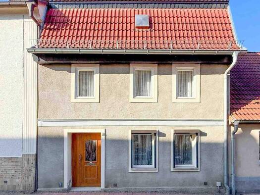 Reihenmittelhaus zum Kauf 34.900 € 7 Zimmer 105,3 m² 184 m² Grundstück Jeßnitz 06800