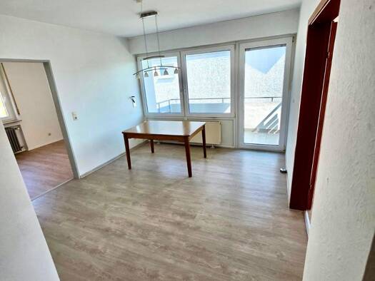 Wohnung zur Miete 1.600 € 5 Zimmer 142 m² Geschoss 1/2 frei ab sofort Säerstraße 12 Nürtingen 72622