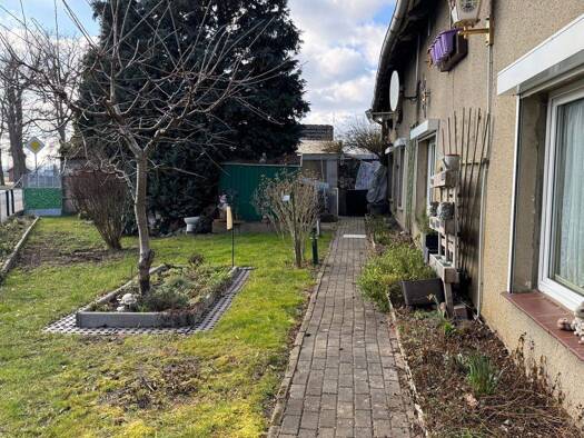 Bauernhaus zum Kauf 100.000 € 7 Zimmer 211 m² 976 m² Grundstück frei ab sofort Willi-Fründt-Straße 25 Prislich 19300