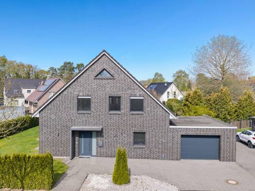 Einfamilienhaus zum Kauf provisionsfrei 444.000 € 4,5 Zimmer 160 m² 665 m² Grundstück Helstorf Neustadt am Rübenberge 31535