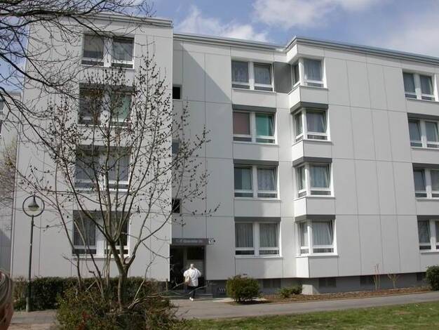 Wohnung zur Miete 749 € 3 Zimmer 67,4 m² EG frei ab 15.09.2026 Carl-Friedr.-Goerdeler-Straße 8 Garath Stadtbezirk 10 40595
