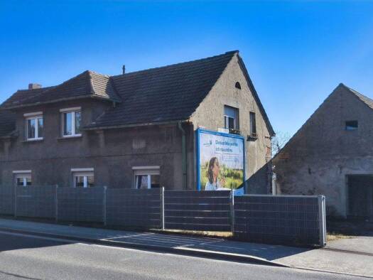 Einfamilienhaus zum Kauf 65.000 € 5 Zimmer 177 m² 2.091 m² Grundstück Elsterwerda 04910