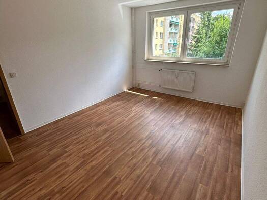 Wohnung zur Miete 260 € 2 Zimmer 41,7 m² 1. Geschoss frei ab sofort Krummacherring 8 Bernburg Bernburg (Saale) 06406