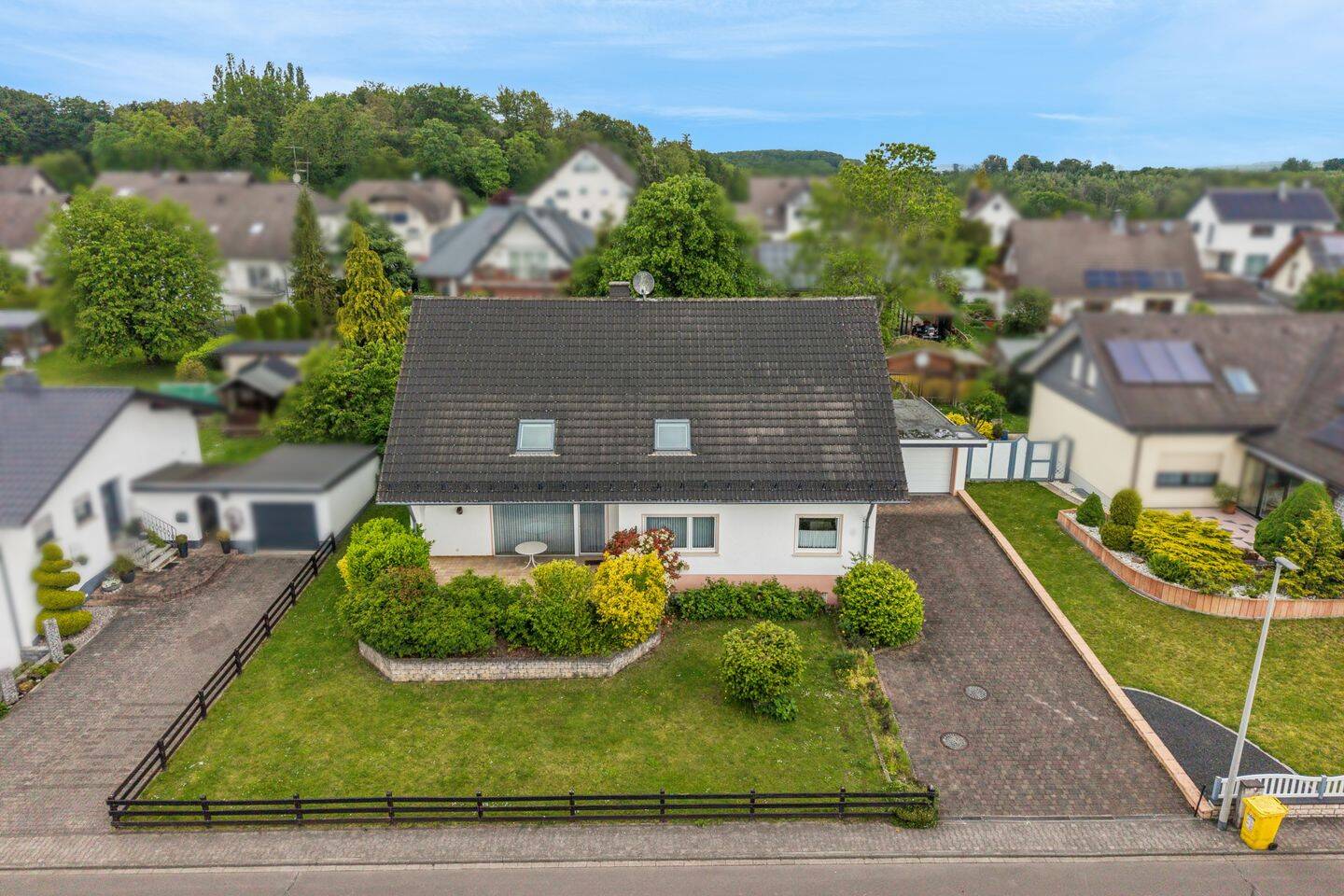 Einfamilienhaus zum Kauf - Ansicht 2
