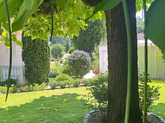 Haus zum Kauf 1.170.000 € 5 Zimmer 267,3 m² 800 m² Grundstück Büchenbach Erlangen 91056