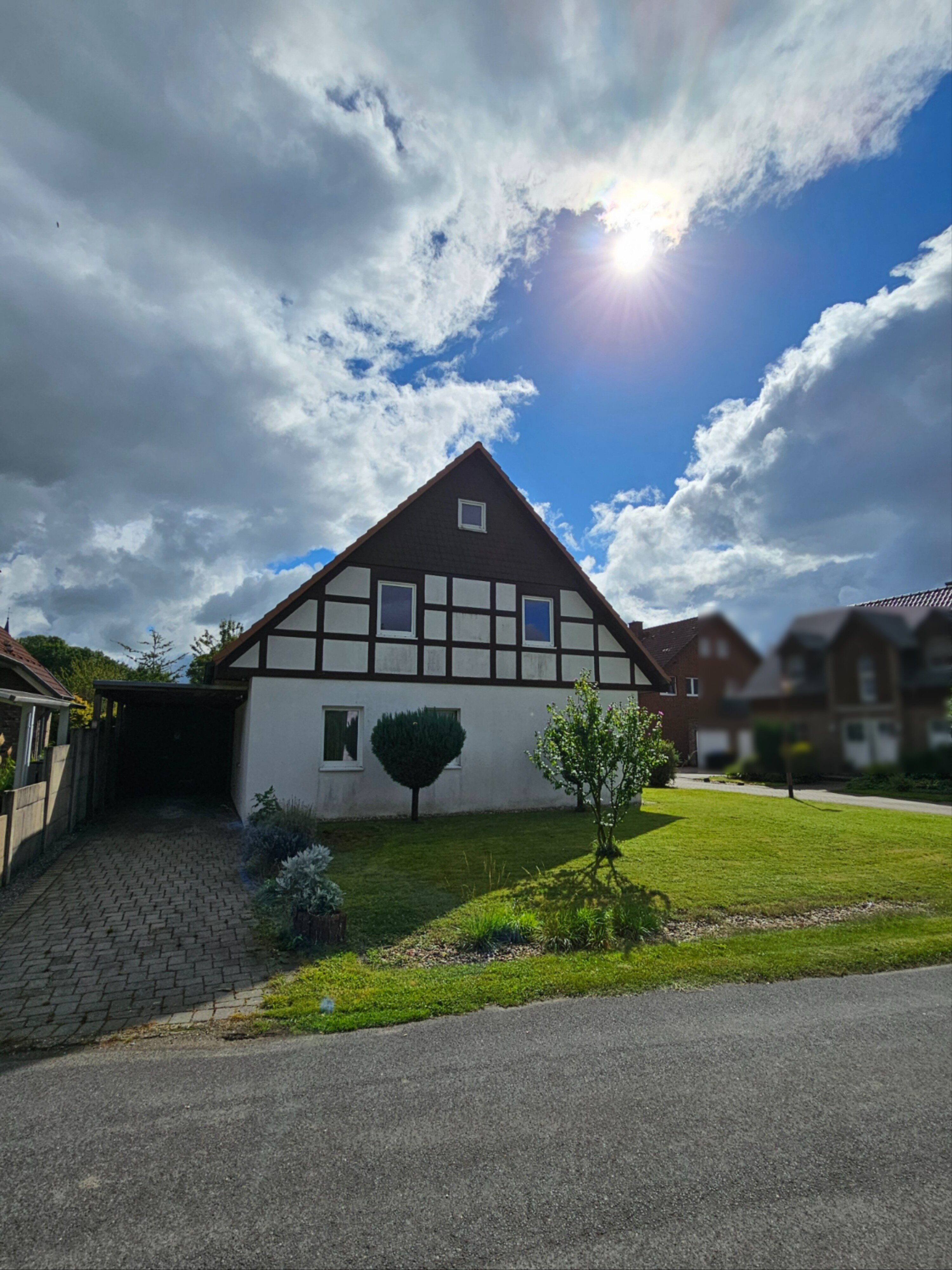 Einfamilienhaus zum Kauf 429.000 € 8 Zimmer 180 m²<br/>Wohnfläche 544 m²<br/>Grundstück Wardt Xanten 46509