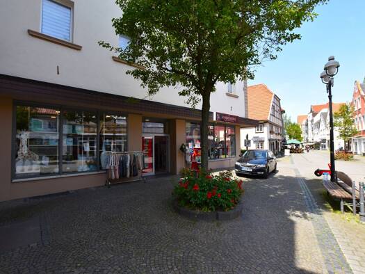 Laden zur Miete 930 € 142 m² Verkaufsfläche Steinerstraße 20 Werl Werl 59457