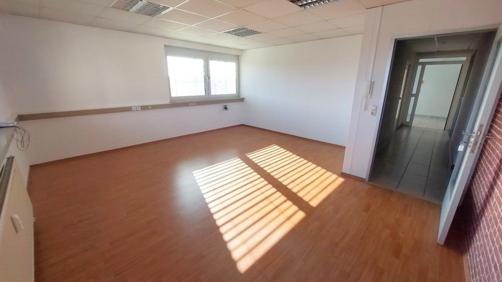 Bürofläche zur Miete 250 € 1 Zimmer 25 m²<br/>Bürofläche Mainaschaff 63814