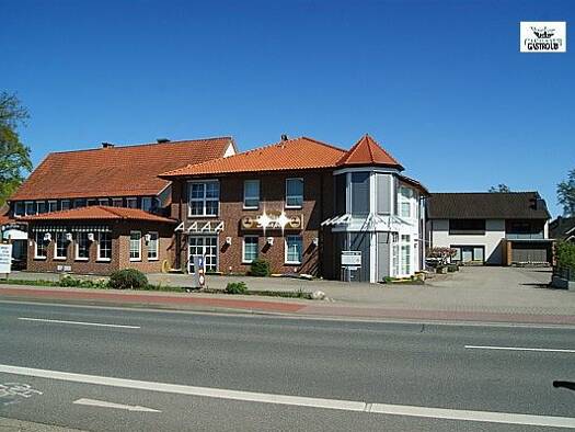 Hotel zur Miete 4.850 € 19 Zimmer 32 Betten 170 m² Gastrofläche 1.000 m² Grundstück Wettbergen Ricklingen 38559