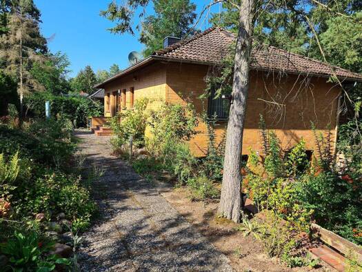 Bungalow zum Kauf 269.000 € 5 Zimmer 159 m² 1.853 m² Grundstück frei ab sofort Waldweg 13, OT.Quickborn Quickborn Gusborn 29476