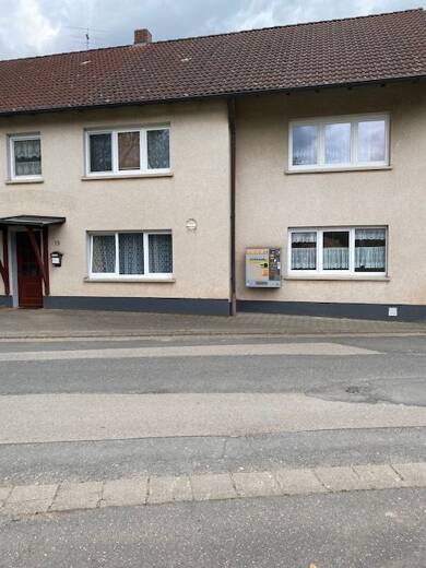 Wohnung zur Miete 480 € 2 Zimmer 60 m² Geschoss EG/2 frei ab sofort Hagenhofen Markt 91459