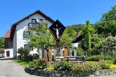 Haus zum Kauf 129.000 € 8 Zimmer 220 m² 900 m² Grundstück Panholling Lalling , Niederbay 94551