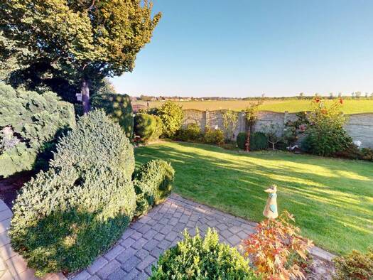 Bungalow zum Kauf provisionsfrei 525.000 € 6 Zimmer 185 m² 511 m² Grundstück Giesendorf Elsdorf 50189