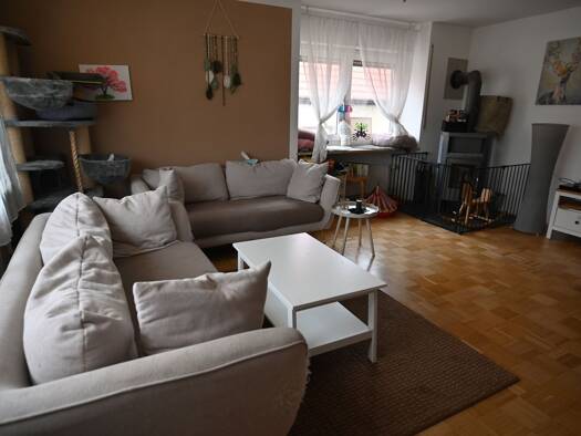 Wohnung zur Miete 830 € 4 Zimmer 96 m² Geschoss EG/2 frei ab 01.12.2026 Untermembach Heßdorf 91093