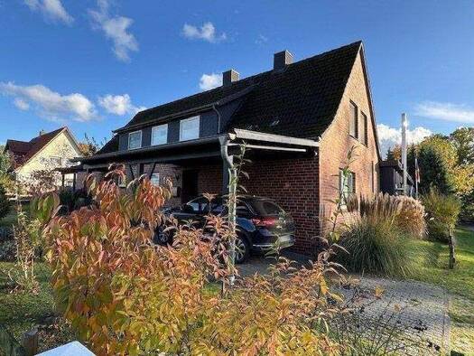 Einfamilienhaus zum Kauf 425.000 € 9 Zimmer 230 m² 1.525 m² Grundstück Delmsen Neuenkirchen 29643