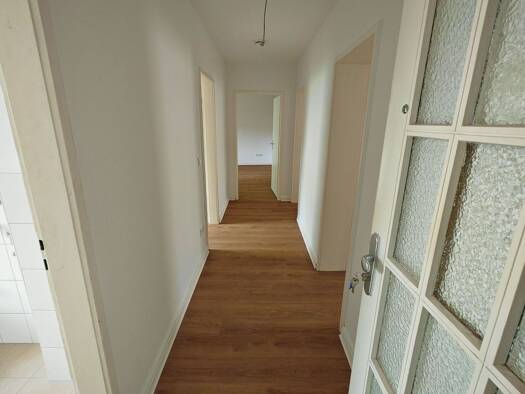 Wohnung zur Miete 729 € 4 Zimmer 76,2 m² 3 Geschosse frei ab sofort Korngasse 5 Innenstadt Worms 67547