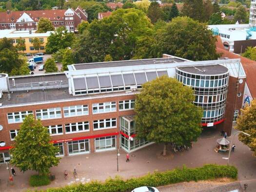 Tiefgarage zur Miete 100 € Eidelstedter Platz 6 Eidelstedt Hamburg 22523