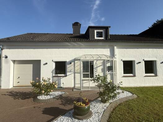 Einfamilienhaus zur Miete 1.600 € 4,5 Zimmer 157 m² 608 m² Grundstück Meimersdorf Kiel 24145