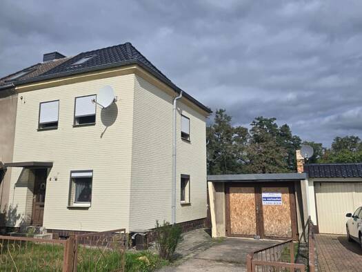 Einfamilienhaus zum Kauf 80.000 € 4 Zimmer 85 m² 606 m² Grundstück Sandersdorf Sandersdorf-Brehna 06792
