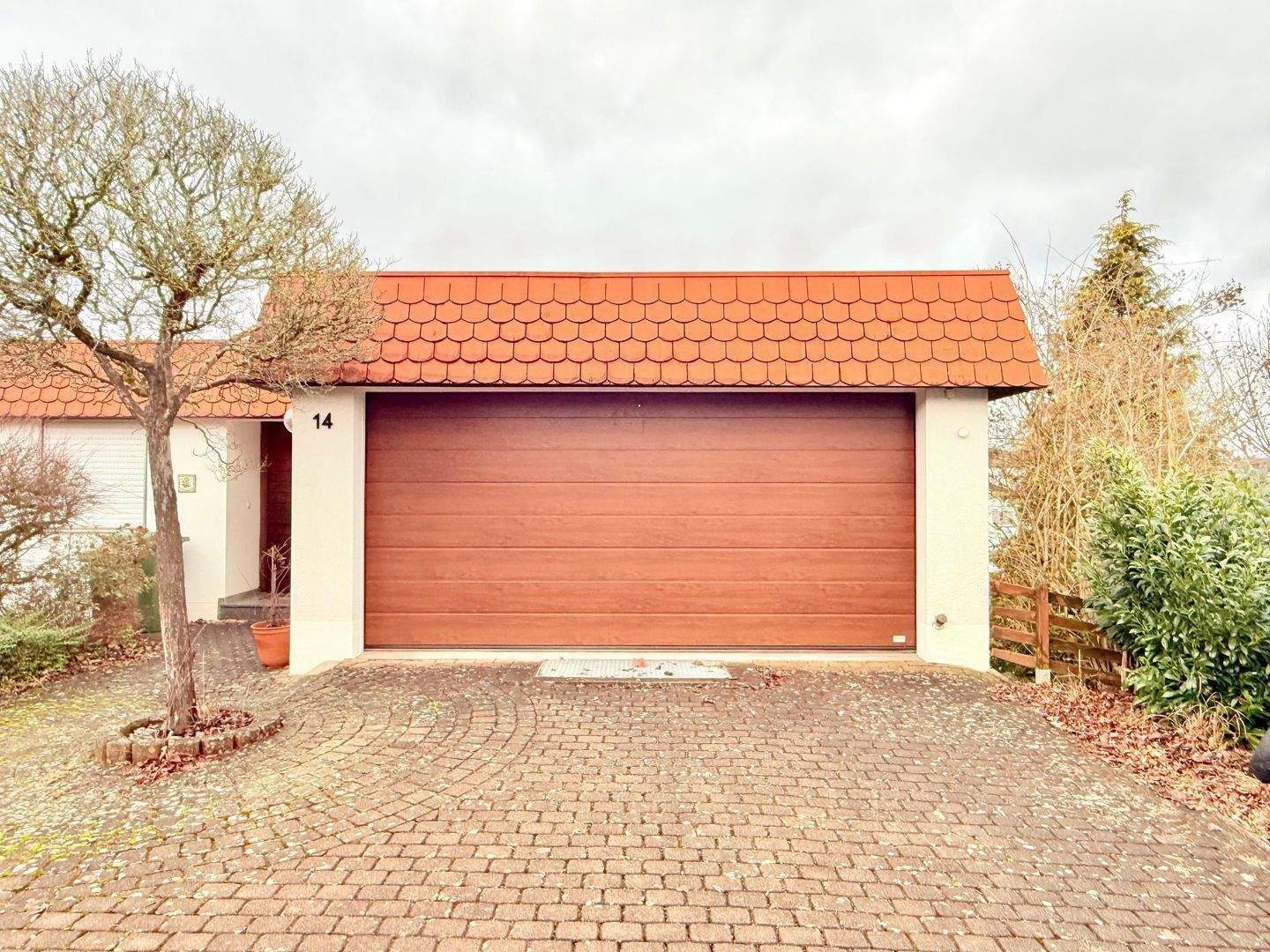 Immobilie in Oberteuringen - Einfamilienhaus mit 2025 sanierter Einliegerwohnung Oberteuringen - Bild 3