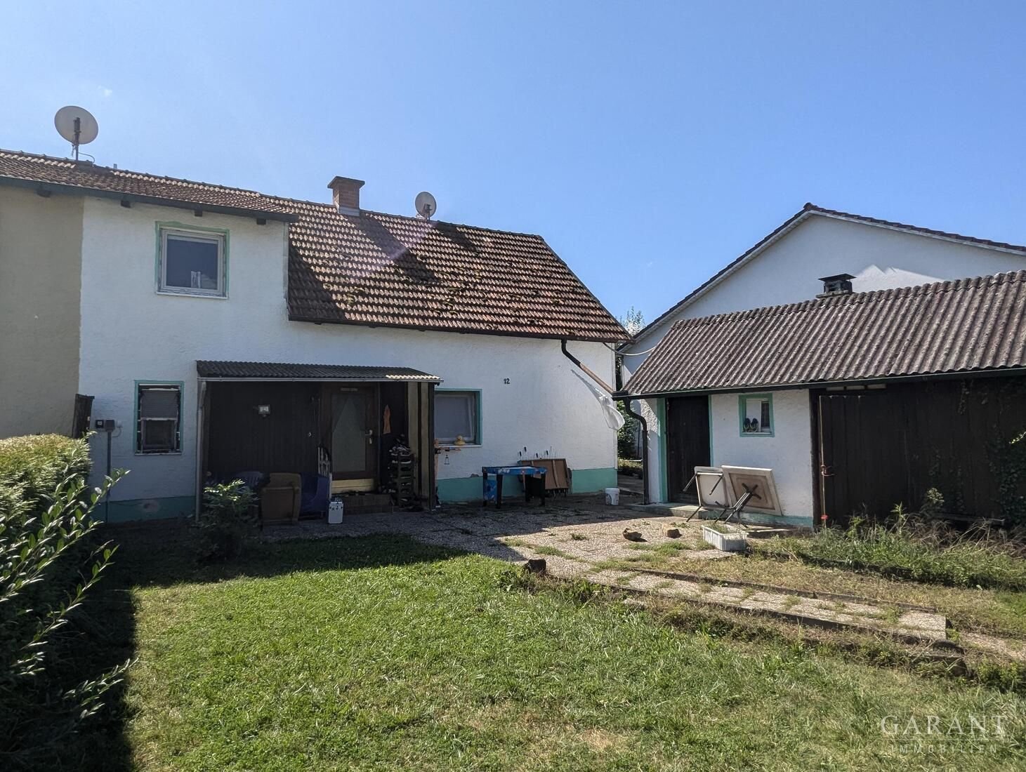 Doppelhaushälfte zum Kauf 186.000 € 4 Zimmer 100 m²<br/>Wohnfläche 296 m²<br/>Grundstück Schierling Schierling 84069