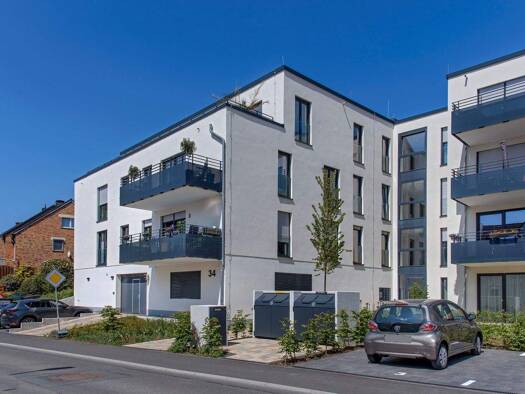 Wohnung zur Miete 1.007 € 3 Zimmer 96,9 m² 3. Geschoss frei ab 01.12.2025 Hackenberger Str. 34 Lennep Remscheid 42897