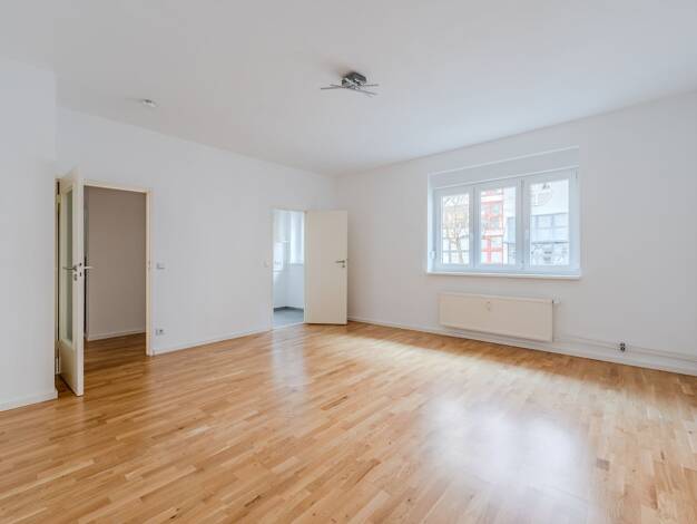 Studio zum Kauf 179.000 € 1 Zimmer 36,2 m² EG Graefestraße 42 Kreuzberg Berlin 10967