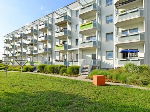 Wohnung zur Miete 345 € 3 Zimmer 70,2 m² 1. Geschoss frei ab 01.12.2025 Albert-Einstein-Straße 4 Oschersleben 39387