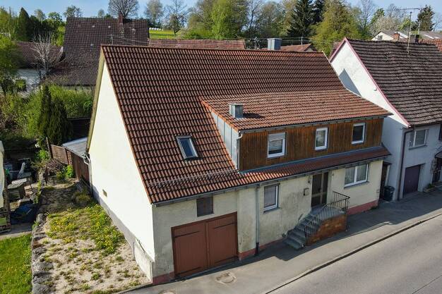 Einfamilienhaus zum Kauf 78.000 € 5,5 Zimmer 175,5 m² 480 m² Grundstück Pflummern Riedlingen-Pflummern 88499