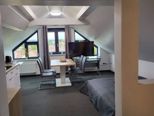 Studio zur Miete 1.800 € 1 Zimmer 60 m² 3. Geschoss frei ab sofort Herzogenaurach 91074