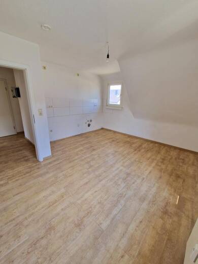 Wohnung zur Miete 569 € 2 Zimmer 50 m² 2. Geschoss Speyerer Straße 25 Weisenheim am Sand 67256