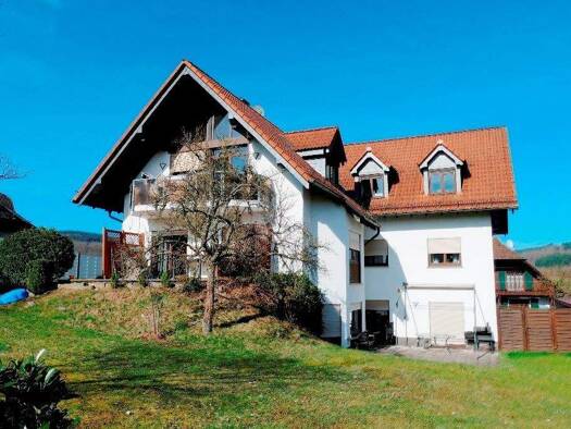 Mehrfamilienhaus zum Kauf 585.000 € 13 Zimmer 364 m² 956 m² Grundstück Dreisbach Ehringshausen-OT 35630