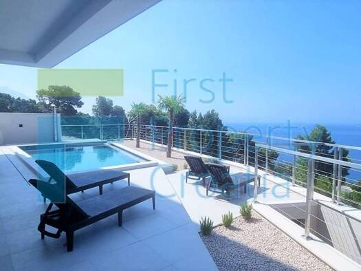 Haus zum Kauf 1.500.000 € 20 Zimmer 317 m² Makarska