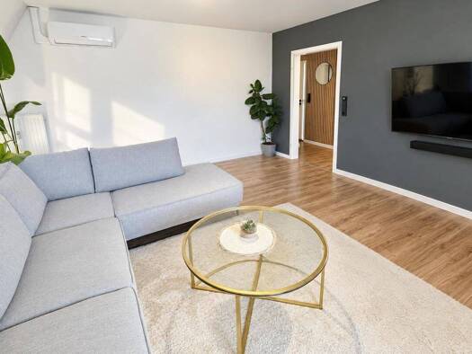 Wohnung zum Kauf provisionsfrei 299.000 € 3 Zimmer 62 m² Geschoss 2/2 Neutraubling 93073