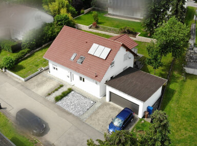 Haus zum Kauf 470.000 € 8 Zimmer 193 m² 667 m² Grundstück Karpfenstraße 18 Wilflingen Wellendingen 78669