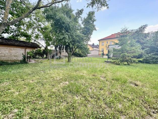 Einfamilienhaus zum Kauf 647.000 € 9 Zimmer 1.145 m² Grundstück Lassee 2291