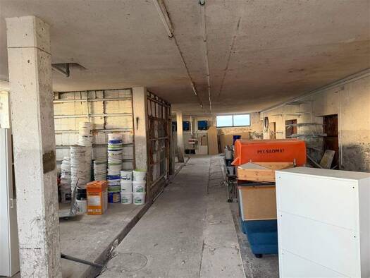 Halle/Industriefläche zur Miete 900 € 200 m² Lagerfläche Großgartach Leingarten 74211