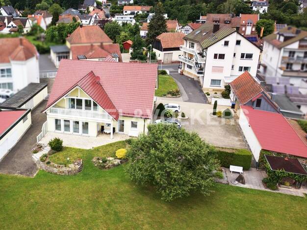 Einfamilienhaus zum Kauf 8,5 Zimmer 399 m² 4.472 m² Grundstück Garitz Bad Kissingen 97688