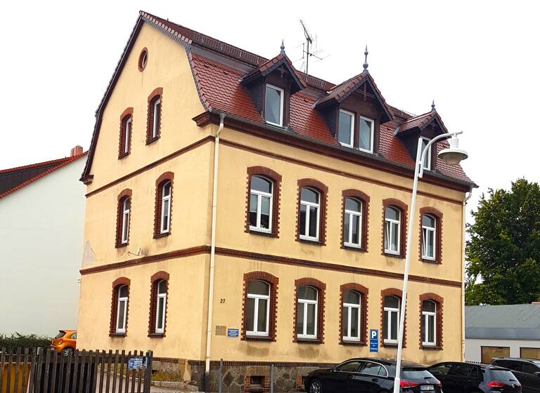 Stadthaus zum Kauf 299.000 € 9 Zimmer 240,7 m²<br/>Wohnfläche 229 m²<br/>Grundstück ab sofort<br/>Verfügbarkeit Nordstraße 27 Kamenz Kamenz 01917