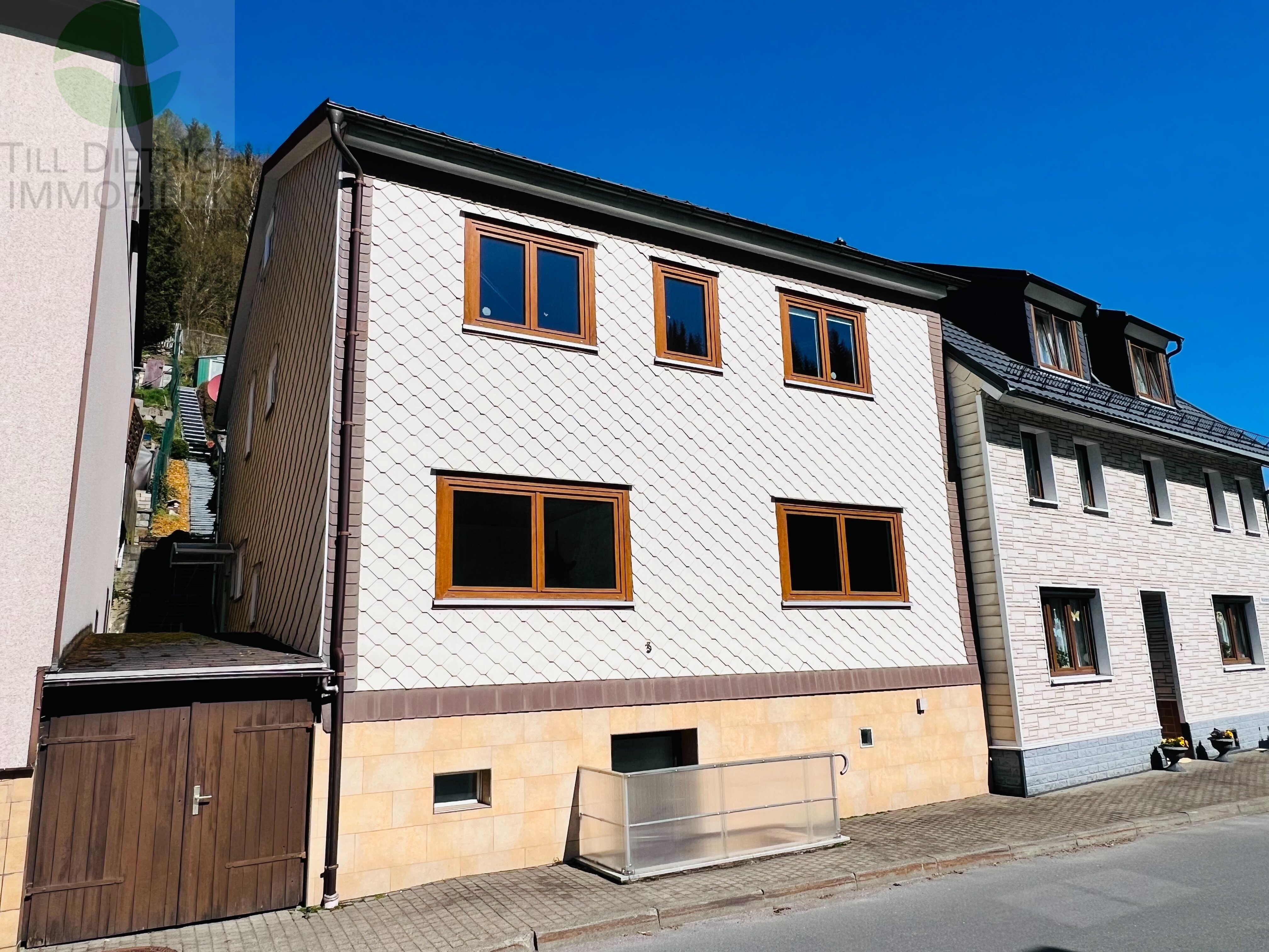 Einfamilienhaus zum Kauf 99.900 € 6 Zimmer 110 m²<br/>Wohnfläche 363 m²<br/>Grundstück Oelze Katzhütte 98746