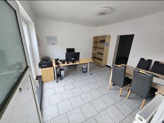 Büro zur Miete provisionsfrei 480 € 2,5 Zimmer 36 m² Bürofläche Horster Straße 384 Boy Bottrop 46240